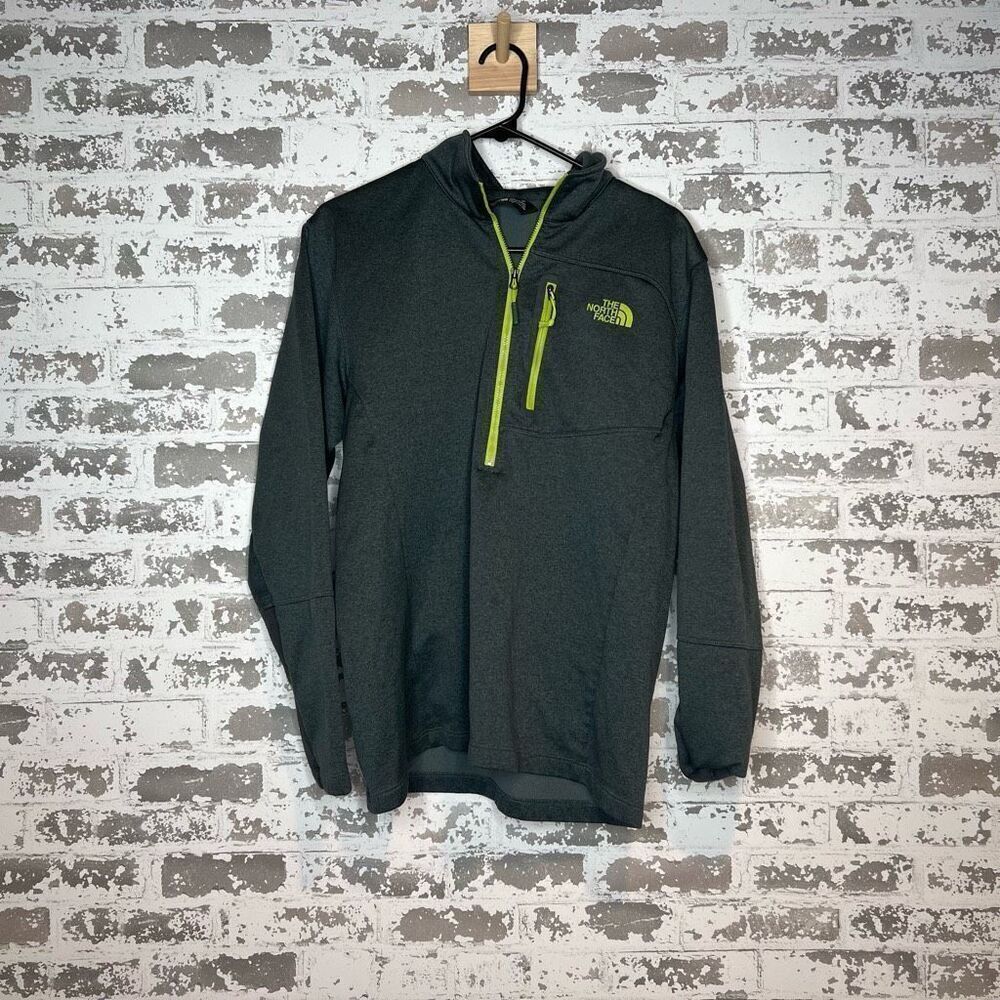 The north face long sleeve pullover 1/4 zip